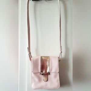 3/$20 Juicy Couture Crossbody Bag Light Pink With Gold Accents